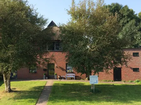 Apartment right on the dike