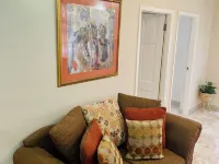 Steps 2 Beach is the Perfect Family Home 2 Minutes Walk to the Beach! Hotels in Dover