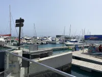 Sleeps 4 Fully Equipped, Clean & Airy, Child Friendly House Overlooking Pool. Hotels in Caleta De Fuste