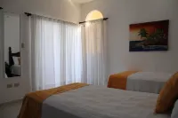 Amazing Ocean and Pool view, lots of openings  for Spring and Summer Bookings Отели рядом с достопримечательностью «Amber Cove Excursions»