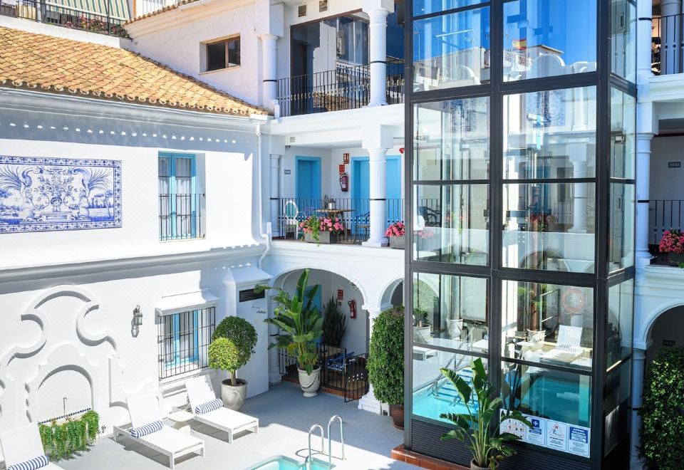 hotel overview picture