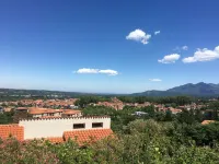 Charming stone house in the countryside Hotels in Ceret