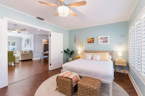 5 Min 2 Beach ~ Free HTD Pool ~ Near Trail & Golf