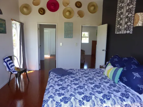 Muri Beachside Villa - Super Popular  Location at Muri Beach, Pool, Kayaks!