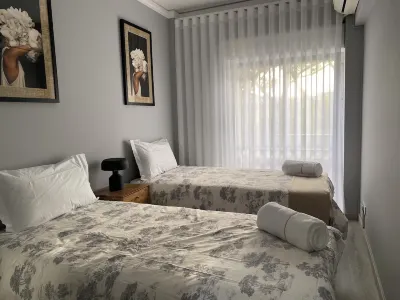 Estoril Casino 3 Bedrooms With Pool Hôtels à : 