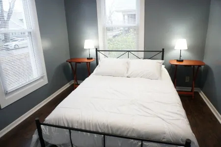 Great 2 Bedroom Near Starved Rock & Downtown Ottawa Dining