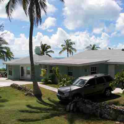 Tequila Sunset-Only Beach Front Home in Oleander Gardens Hotel Exterior