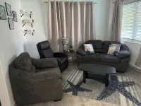 The Cozy Cottage is an inviting 2-bedroom house in Spanish Wells with Golf Cart