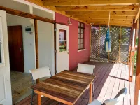 Comfortable, local home with A/C and private verandah Hotel a Calibishie