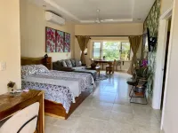 Walking distance to swimming beach, Studio apartment, super safe, near Samara