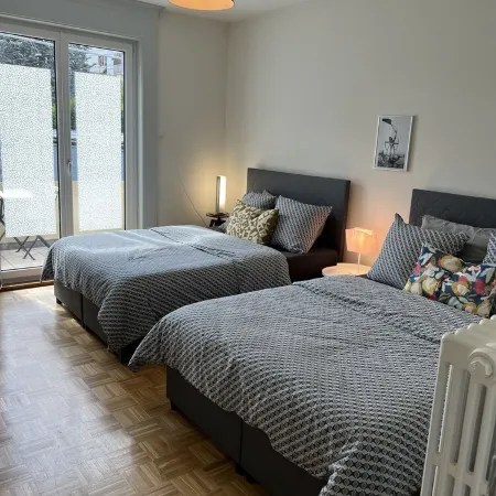 Large apartment. 3 bedrooms, Alpes Rez, Neuchatel