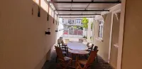Villa Palmira with swimming  pool -5 mins walk from  Pereybere  Beach