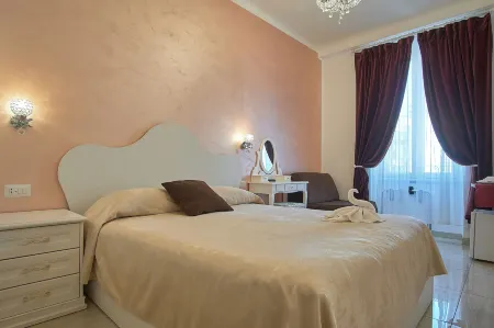 Museum Guest House Отели рядом с достопримечательностью «Civitavecchia Port»