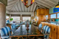 Island House w/ Private Marina-Central Abaco-MHH-Sugarloaf Cay-Private Hotels in Great Abaco