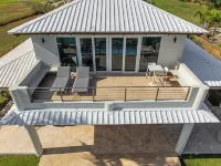 Beachfront Luxury Villa: 3BR, 3.5BA,Gazebo,Pool, Secluded Beach, Gated Community