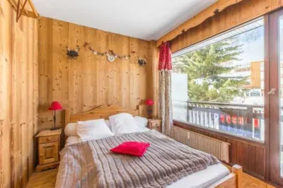 The charm of an alpine chalet, an ideal location for sport and shopping Hotels near Les 2 Alpes