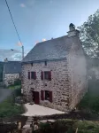Maison Restaurée: "lou Cantou des Randonneurs", Proche de Sentiers de Randonnées