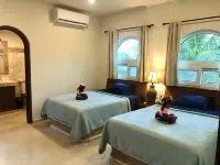 Georgous 4 bedroom-4.5 bath Oceanfront Villa - Tulum- Oceanside Priv. Pool.