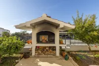 Charming apart.sa Terasom,250m od Mora,Parking,Wi-Fi,Roštilj,4 zvjezdice