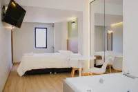 Zentra Hotel - 3-Star