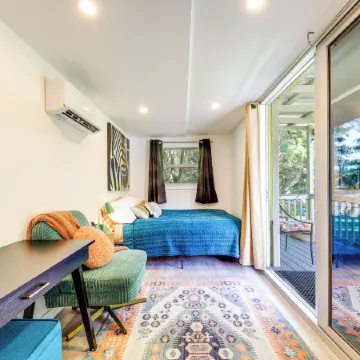 Tropical Pool Oasis on Quarter Acre by Downtown Stuart