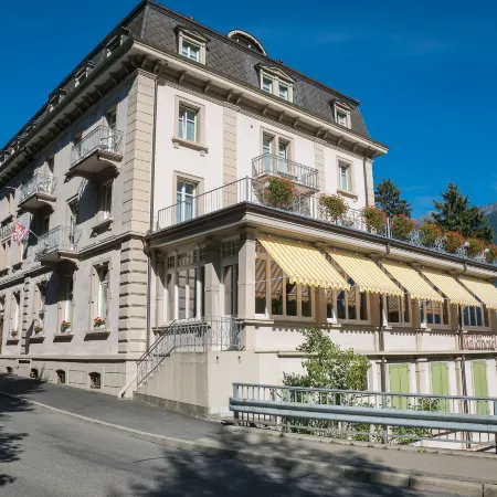 Waldhotel Unspunnen Отели рядом с достопримечательностью «Парк дикой природы Альп»