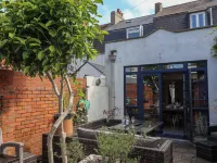 Old Harbour Townhouse Hotel a Portland