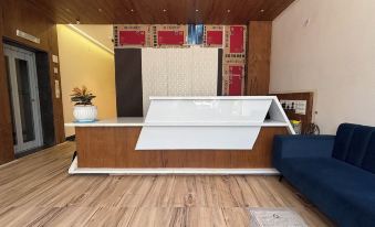 Hotel Ganga Palace