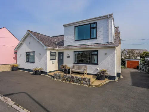 Porth Ewyn Hotels in Trearddur