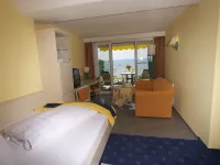 Seehotel Off Hotels in Meersburg