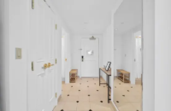 CozySuites at Showboat Bold Beachfront Condo