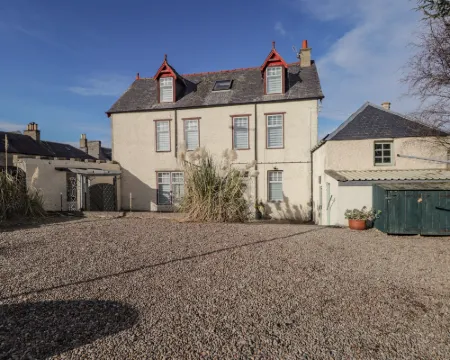 1 Seafield Street Hotels in Buckie