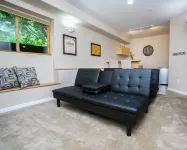 Nederland Getaway 4 Bedroom Home by RedAwning - Homestays