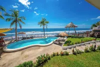 Reef on the Water Hotels in 