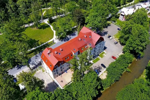 Hotel Nowy Dwór Elizy Blisko Sky Bridge Hotels in Stronie SlAskie