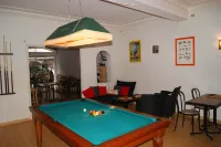 Hôtel Central Hotels in Bizanos