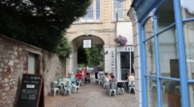 No 3 Georgian Shared House \- by Clifton Short Lets