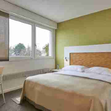 Le Leman Hotel Rooms