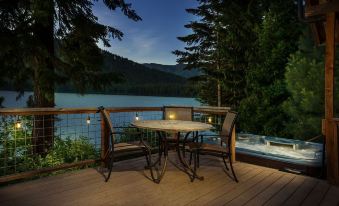 Journey's End on Fish Lake 2 Bedroom Home by NW Comfy Cabins by RedAwning