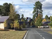 山地套房及房車公園飯店