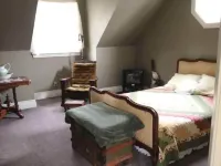 Antique Slumber Old Town Bed & Breakfast - Bed and Breakfasts