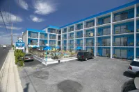 Sea Hawk Motel