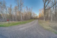 Cozy Birchwood Retreat on Utv Trail w/ Hot Tub! - Wifi