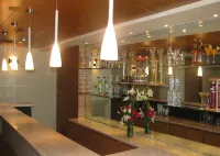 The Golkonda Hotel - ที่มีบาร์