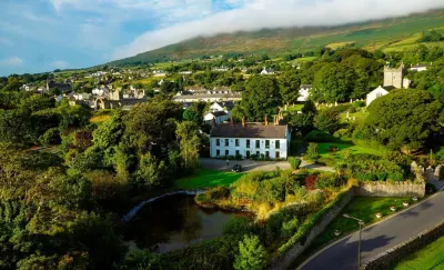 Ghan House Hotels near St. Oliver Plunkett Shrine