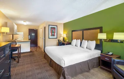Extended Stay America Suites - Portland - Scarborough فنادق في Scarborough