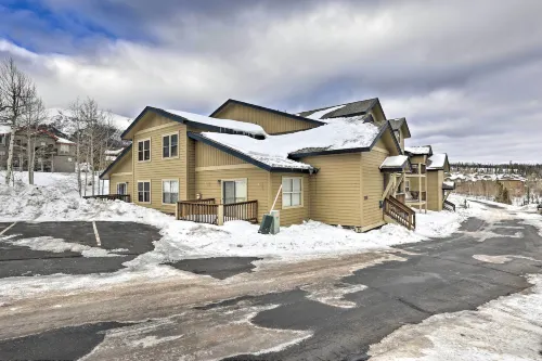 Newly Remodeled Mtn-View Condo in Silverthorne