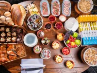 CBH The Feathers Hotel & Restaurant - breakfast