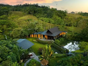 Ecolirios Hotel Boutique & Villas
