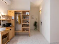 Capella Town, Skiathos